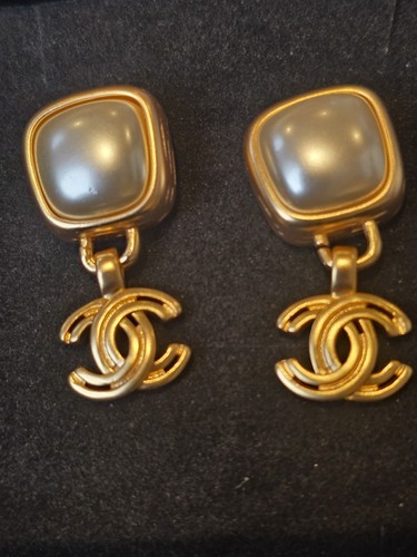 Coco chanel gold plated pearl - gold,