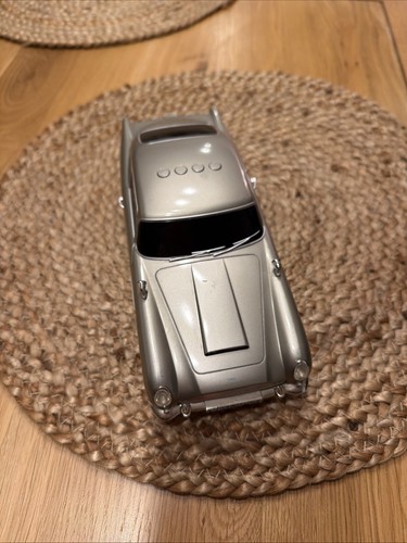 Aston martin db5 skyfall - martin,