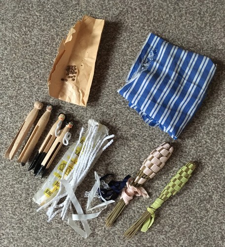 Vintage peg doll - peg, making