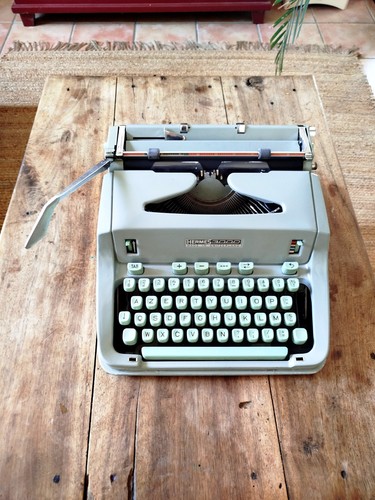 Rare hermes 3000 typewriter - rare,