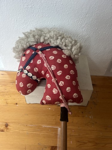 Hobby horse hand - horse,