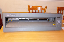 ROLAND CAMM-1 PRO VINYL CUTTER CX24 SIGN MAKER BANNERS GRAPHICS ETC
