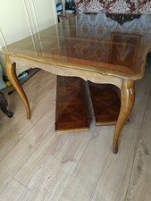 French Louis XV Extendable Dinning Table