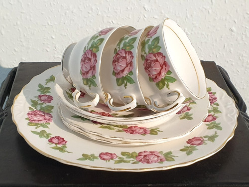 Royal vale pink roses - royal,