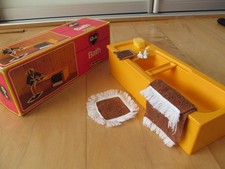 VINTAGE PEDIGREE SINDY BATH