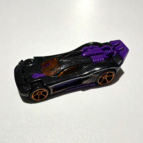 Hot wheels spine - wheels, buster