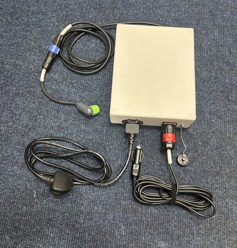 Dual input charger - input,