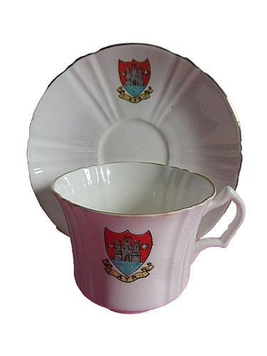 Heathcote crested tea - cup, &