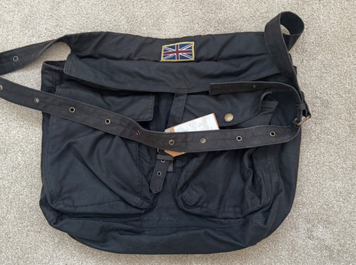 Barbour waxed retriever - bag, uk