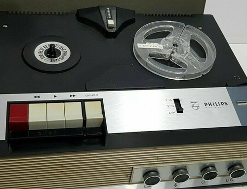 Reel player - reel, to