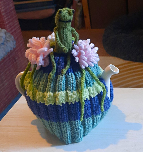Handmade wool tea cosy - handmade,
