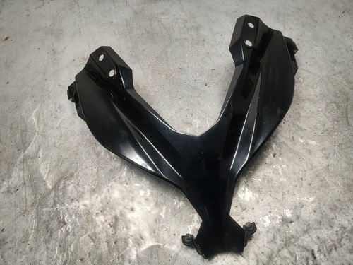Headlight windscreen trim