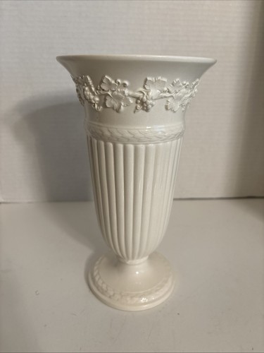 Vintage wedgwood embossed - vintage,
