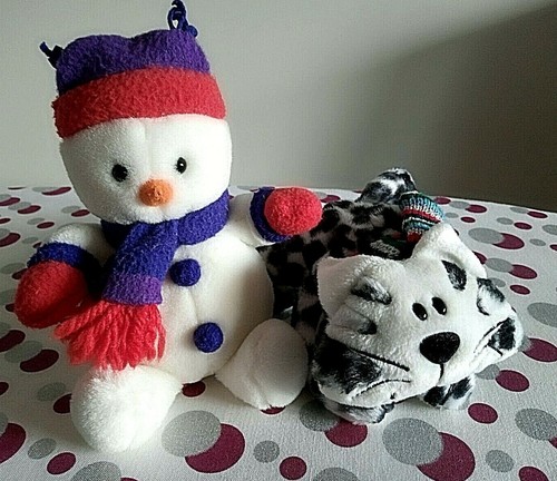 Xmas tesco chilly - &, friends