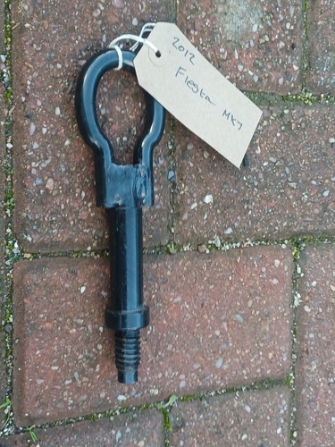 Ford fiesta mk7 towing eye - fiesta,