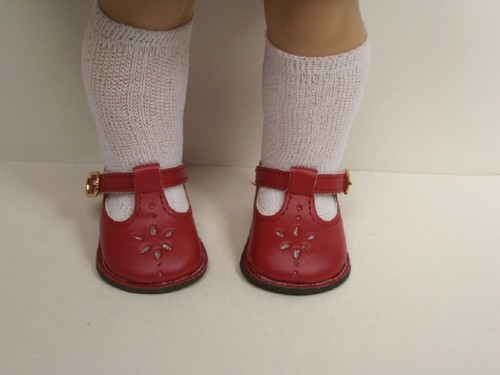 Burgundy school strap - t-strap, ez