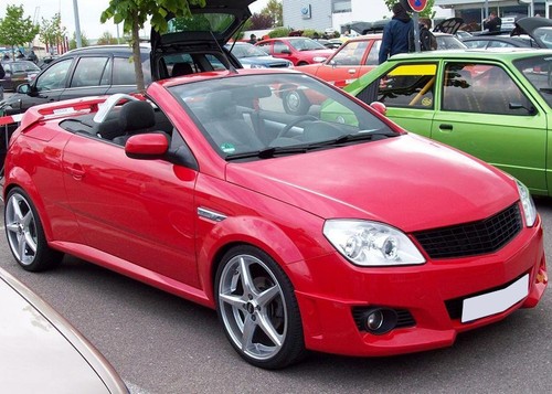 Vauxhall tigra twin top front - twin,