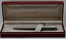 Boxed Sheaffer Targa 1001