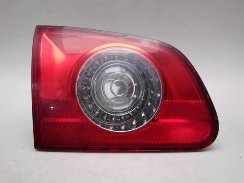 Volkswagen passat tail - passat,