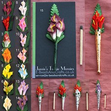 1 ARUM/CALLA LILY POSY: Tussie