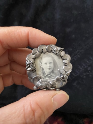 Vintage silver scene mini - vintage,