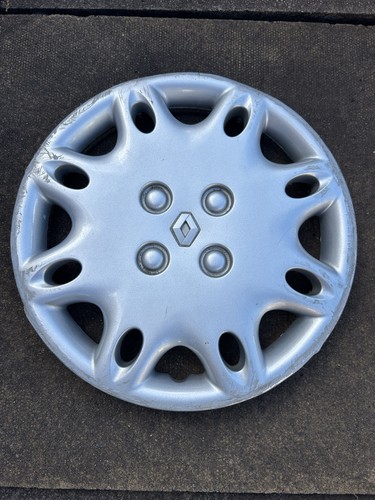 Renault clio wheel trim - renault, 14”