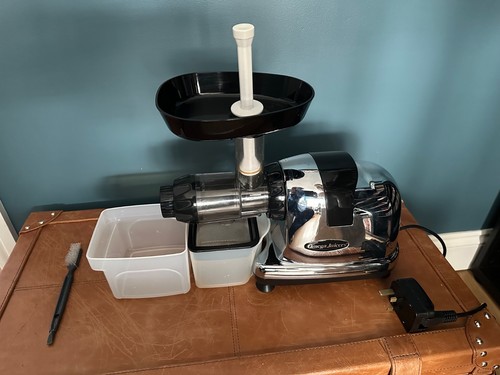 Omega mm900hdc celery juicer - omega,