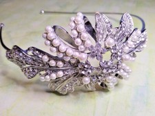 Vintage Style Crystal White