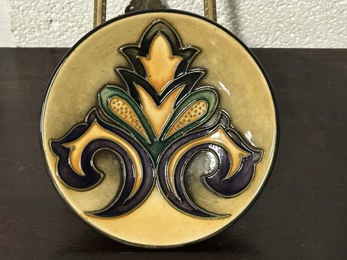 Beautiful moorcroft collectors - moorcroft,