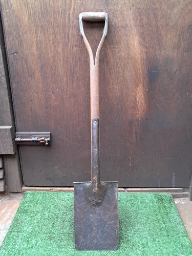 Vintage garden spade - spade, brades