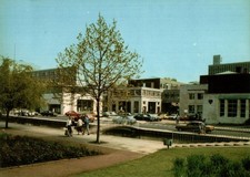The Water Gardens & Bank Court, Hemel Hempstead : Vintage Postcard