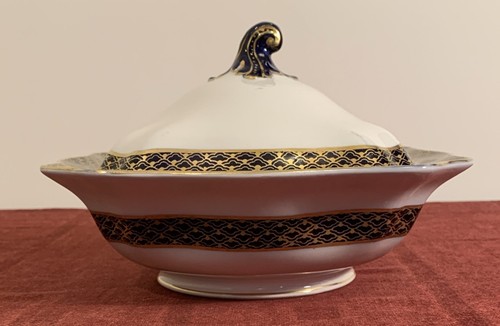 Soho pottery ltd - pottery, square