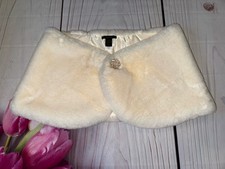 Christian Lacroix Faux Fur Stole Bridal Wrap Broach Shrug Shawl Ivory