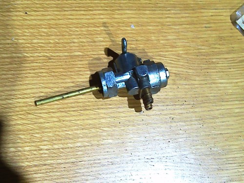Suzuki petrol fuel - suzuki, tap