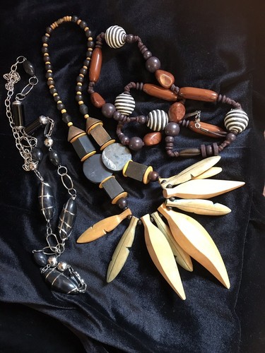 Necklaces old ethnic - x,