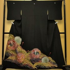 Japanese Black Tomesode Kimono