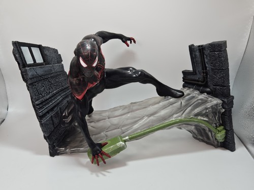 Miles morales figure - -, diamond