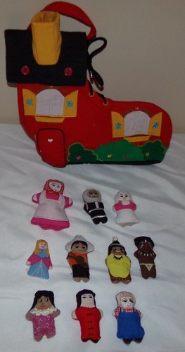 Pockets learning 1991 plush - pockets,