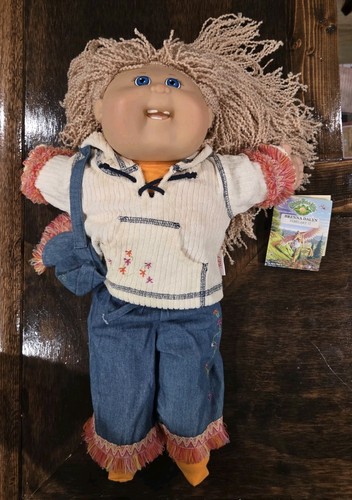 Cabbage patch kid doll - patch, new