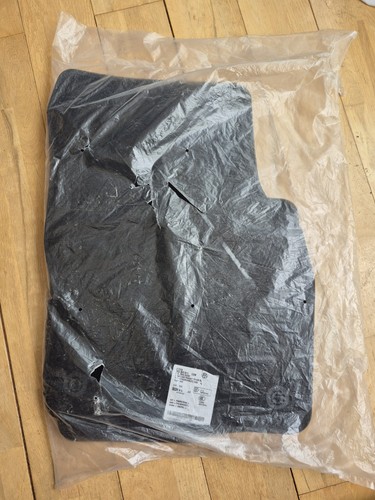 Genuine passat carpet - passat,