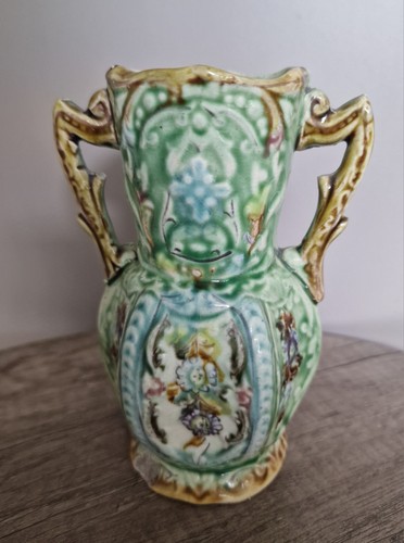 Glazed majolica art - glazed,