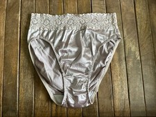 Vtg Size 6 Silky Satin