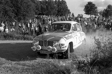 Simo Lampinen Juhani Markkanen Saab 96 V4 1000 Lakes Rally August - Old Photo 5