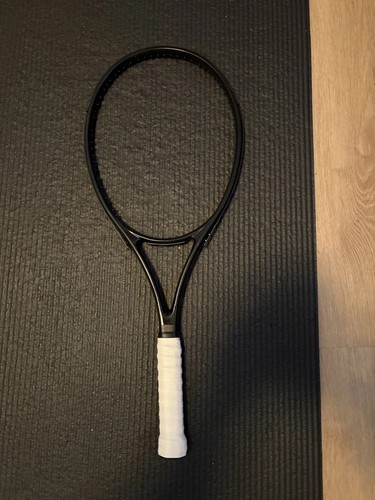 Brand unknown tennis racket - unknown, &