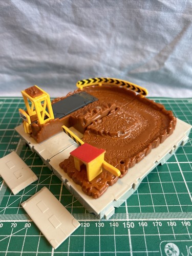 Micro machines city dump - micro,