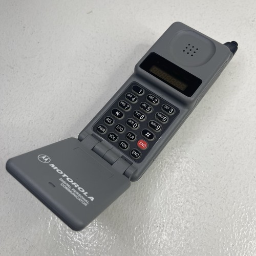 Vintage motorola brick flip - vintage,