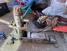 Forklift Scissor Jack