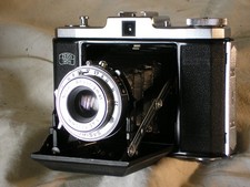 Zeiss Nettar 12 on 120. f/4,5