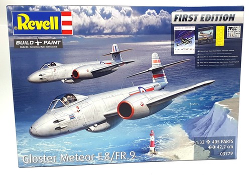 Revell scale unbuilt kit - 1/32,