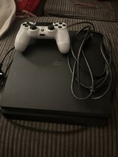 Sony PlayStation PS4 Slim